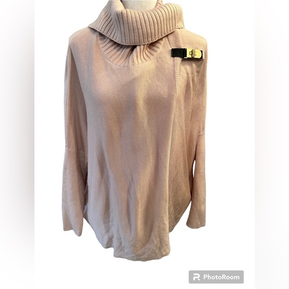 Calvin Klein sweater pink cape style sweater with buckle clasp - Picture 1 of 5